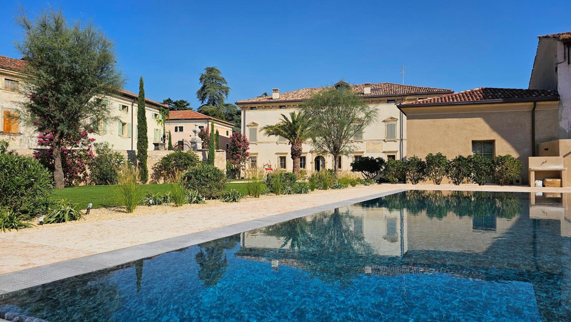 Villa Tosi - Luxury Apartments In Villa Veneta Tregnago Kültér fotó